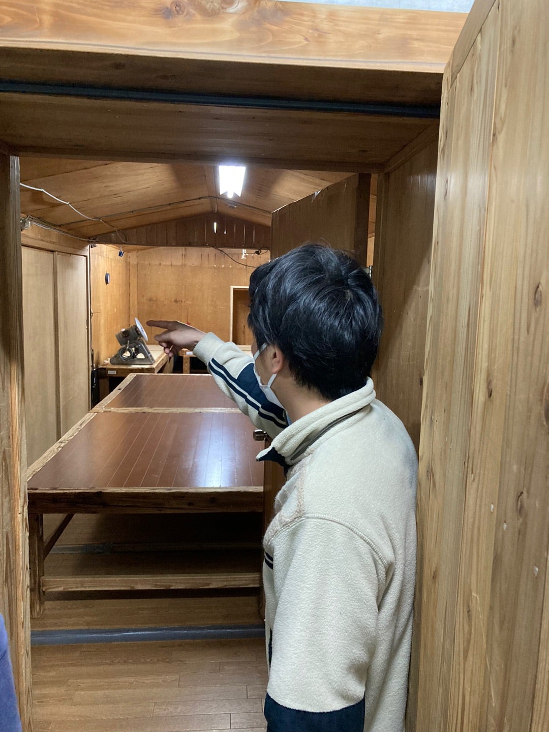写真:タンクがずらり…